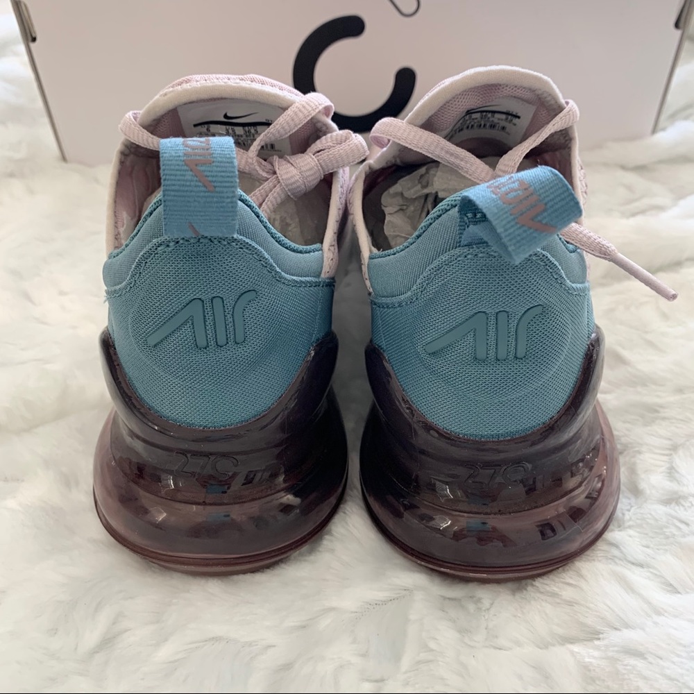 Nike Air Max 270 - Picture 6 of 7